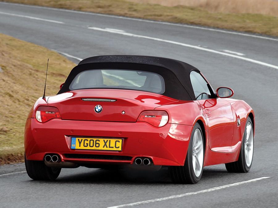  BMW Z4 M Roadster 2006 года  (UK) (фото 13 из 16)